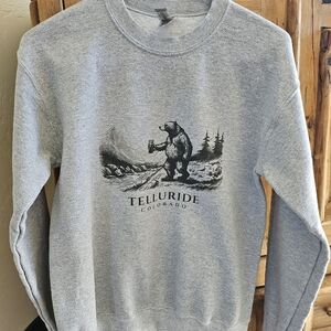 Women's Gildan Gray Telluride Bear Print Crewneck Sweatshirt - Size S